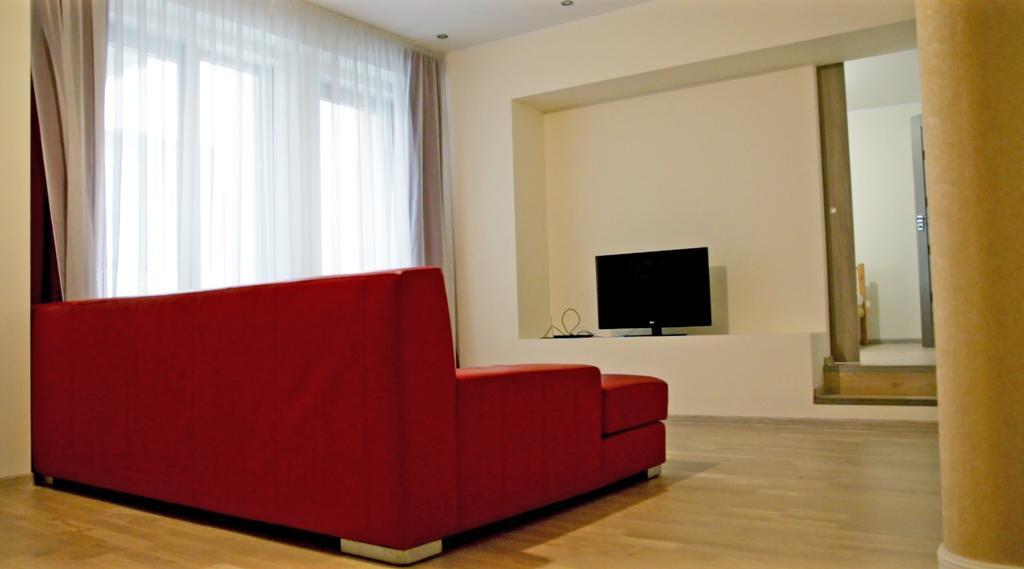 Old Town Apartment With Private Elevator Riga Exterior foto